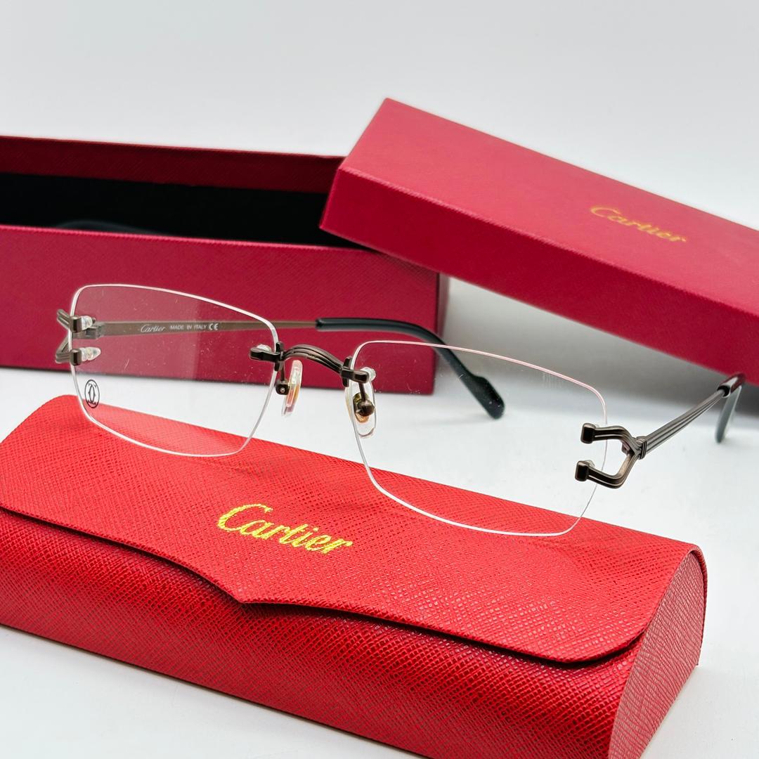 Trendy spectacle frame in Kumasi Ghana